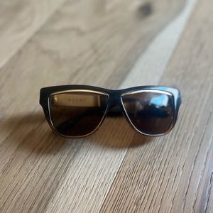 IVI dusky sunglasses